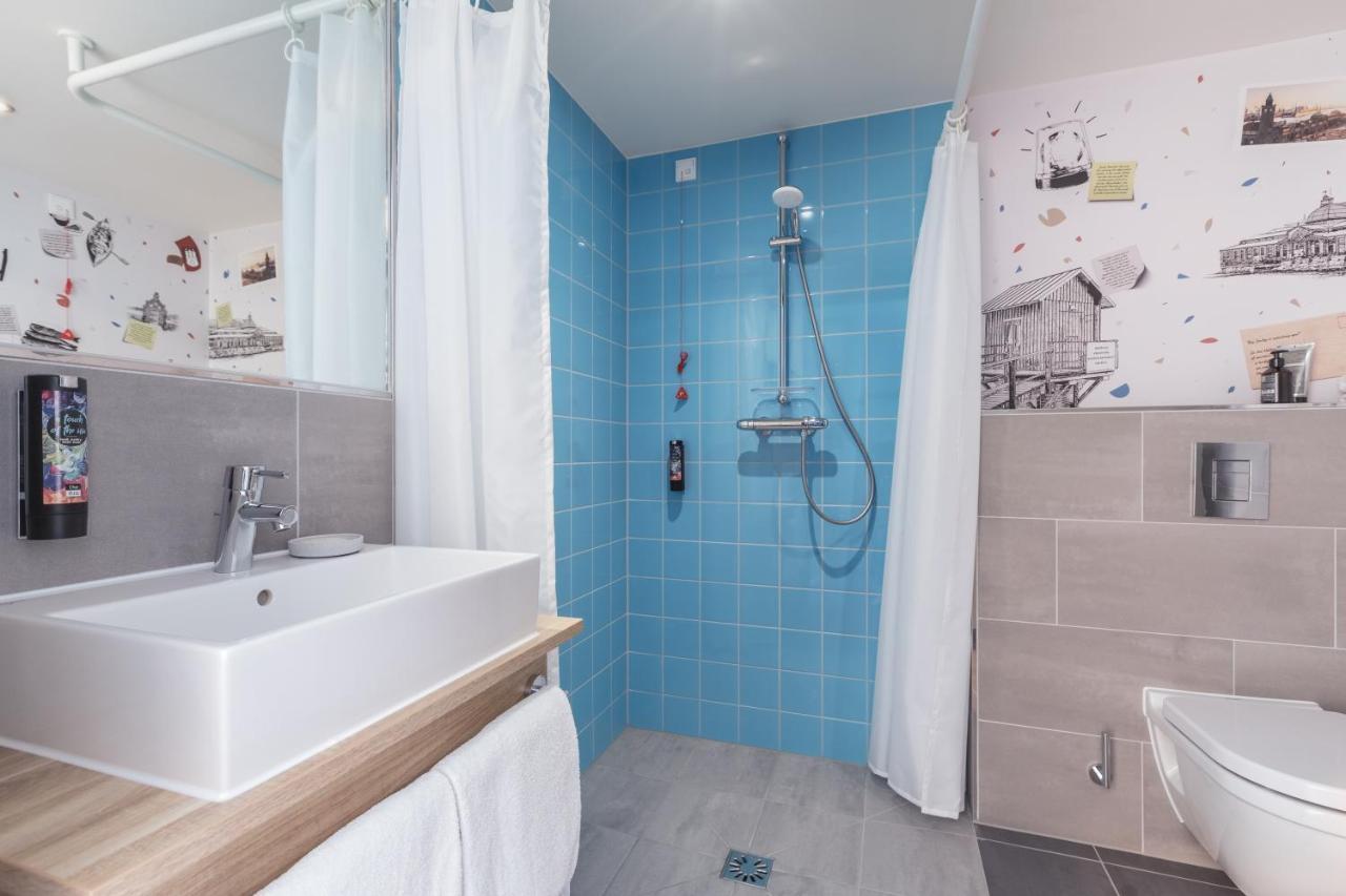 Single Room,1619274534:JPEG